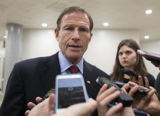 Demócratas diseñan estrategia del «impeachment» para convencer a republicanos