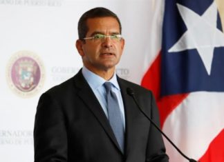 El gobernador de Puerto Rico anuncia la orden inminente para abrir las escuelas en marzo