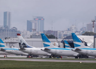 El virus viaja en Bussines