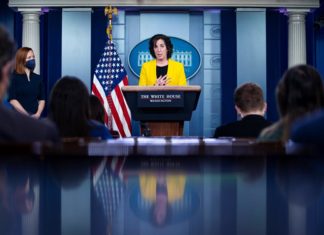 Gobierno dice que ni un dólar de ayuda a Centroamérica irá a sus presidentes