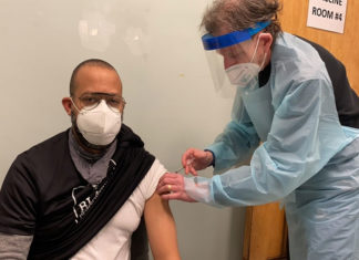 Ministros de fe se enferman mientras confortan a enfermos y familiares