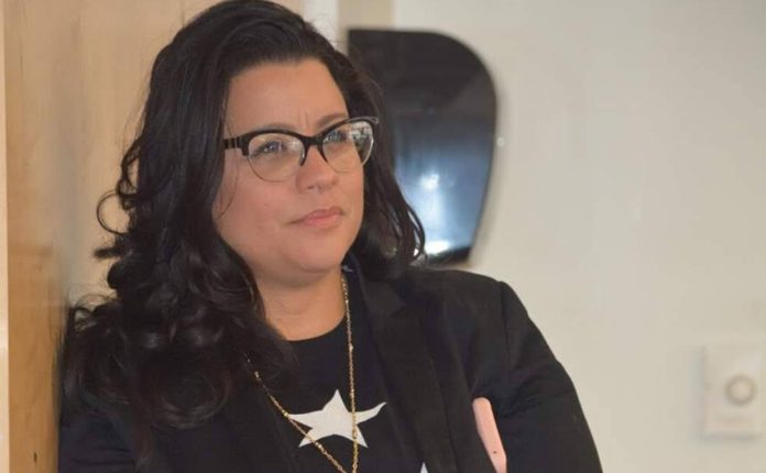 Locales-Mujer-de-Impacto-Luz-B-Colon-Foto-3