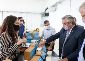 Una universidad argentina fabrica medidores de CO2 para prevenir covid-19