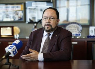 Jefe de Goya «opina» en foro que Trump es aún el legítimo presidente del país