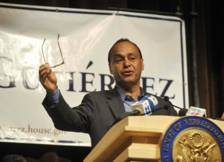 Excongresista ve a la fiscal insensible ante el caso de Adam Toledo