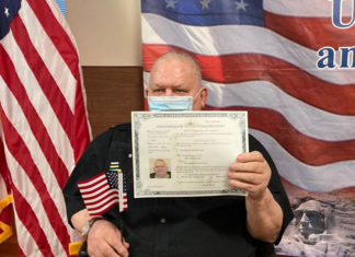 Por fin Carlos es ciudadano