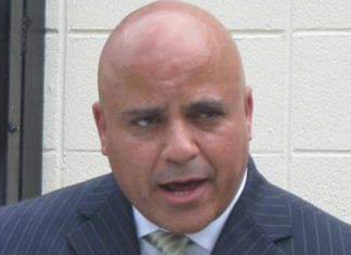 Frank Morán, alcalde de Camden cederá el cargo a fin de mes