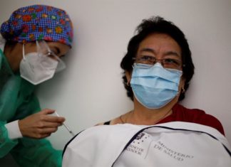 Latinoamérica lucha contra la desigualdad en las vacunas ante una nueva ola del virus