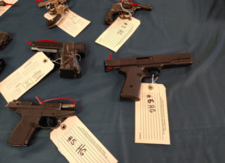 Iglesias participan para sacar las armas de nuestras comunidades