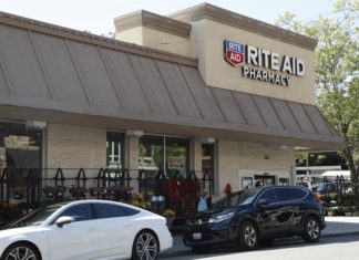 Las comunidades latinas tienen menos acceso a las farmacias, según un estudio