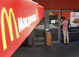 McDonald’s anuncia una subida salarial en sus restaurantes de EE.UU.