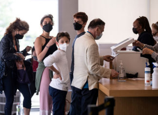 Vacuna de Pfizer para adolescentes: lo que tienes que saber