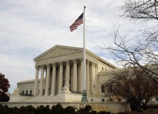 El Tribunal Supremo de EEUU salva la reforma sanitaria de Obama