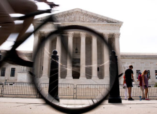 Activistas alertan que el Supremo puso en peligro el voto de las minorías