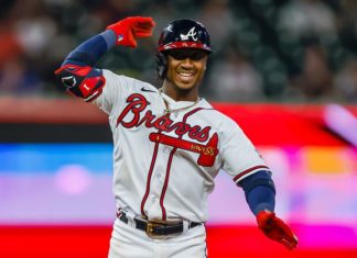 15-3. Albies y Pederson lideran lluvia de jonrones contra los Filis