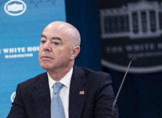 Cámara de Representantes de EE. UU aprueba abrir juicio político al secretario de Seguridad Nacional Alejandro Mayorkas