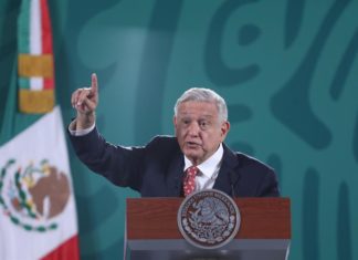 El presidente de México menciona a seis posibles sucesores para 2024