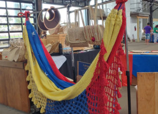 Feria Artesanal Latina