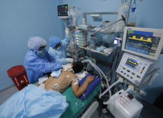 Una «falla masiva» hizo que Perú sea líder mundial en mortalidad