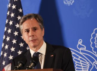 EEUU inicia nueva era diplomática hacia Afganistán con una misión desde Catar