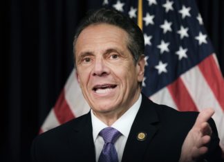 El gobernador de Nueva York indulta a 10 reos, incluidos seis latinos