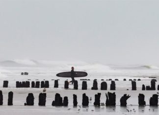 Henri pierde fuerza pero sigue amenazando el noreste de EE.UU. con lluvias