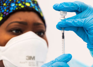 La variante Delta puede ser tan contagiosa como la varicela