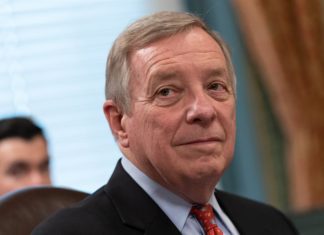 Demócratas usan Ley de Registro de 1929 en nuevo plan de reforma migratoria