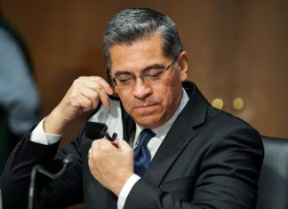 Hispanos del gabinete de Biden destacan contribución de los latinos en EE.UU.