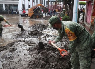 Mueren 16 pacientes de un hospital inundado por las lluvias en México