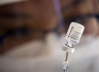 Vacúnese contra la COVID-19 ahora para mantenerse bien en invierno COVID-19