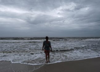 Nueva tormenta tropical Larry será huracán para el jueves o viernes