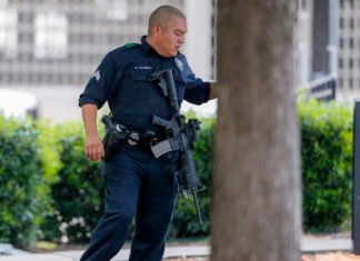 Cárcel para un hombre que amenazó con infectar de covid-19 tiendas de Texas