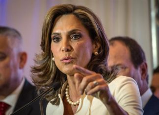 Congresistas de EEUU, «decepcionados» por falta de condena del papa a Cuba