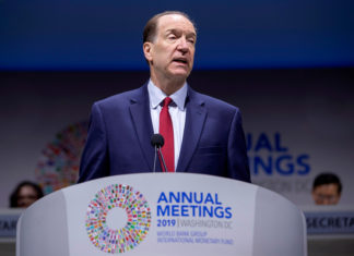 El BM avisa de «nueva década perdida» en A.L si no hay reformas