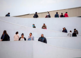 Prevén un desastre humanitario en frontera con regreso de «Quédate en México»