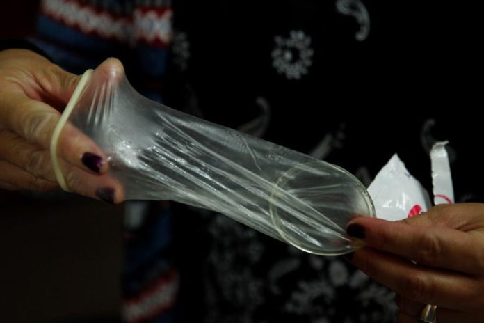 Sacarse el condón sin permiso, otra forma de abuso sexual contra las mujeres