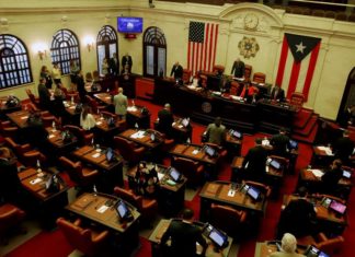 Senado Puerto Rico aprueba medida que disminuye deuda local a 14.000 millones