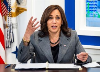 ¿Dónde está Kamala Harris?