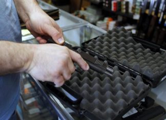 El Supremo de EE.UU., entre el derecho a portar armas y la seguridad pública