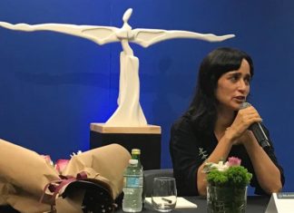 «Soy demasiado normal», dice Julieta Venegas al regresar a Miami