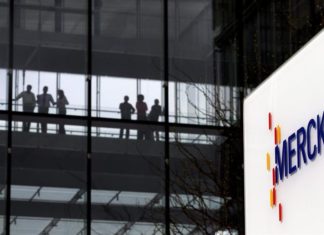 La farmacéutica Merck rebaja la efectividad de su pastilla contra la covid-19