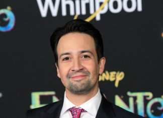 Lin-Manuel Miranda se une a campaña para alimentar a mendigos en Puerto Rico
