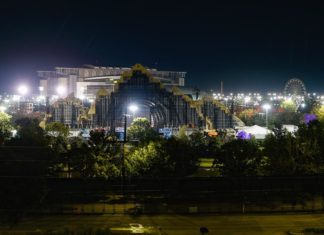 Suben a diez los fallecidos tras avalancha en un concierto en EEUU