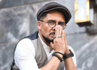 “No puedes tocar el alma sin que te toque el cuerpo”, Ulises Oyarzún