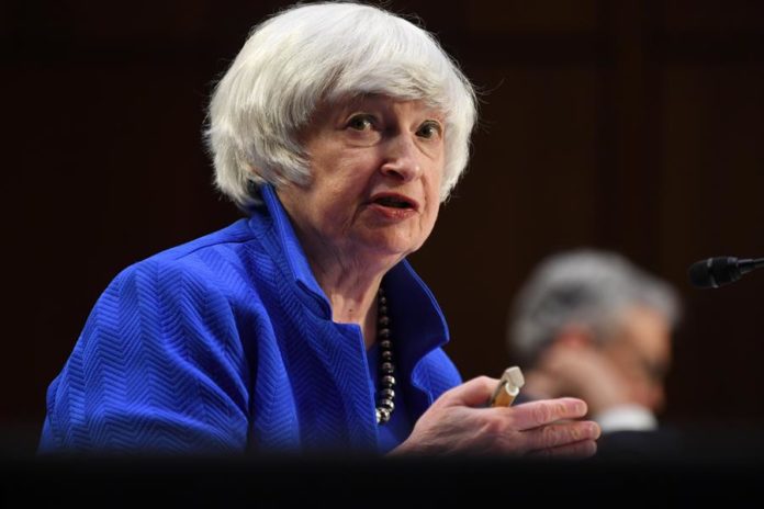 Yellen anticipa que inflación en EEUU no se normalizará hasta finales de 2022