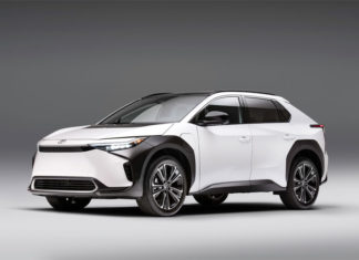 Toyota presenta en EE.UU. el nuevo todocaminos SUV eléctrico bZ4X