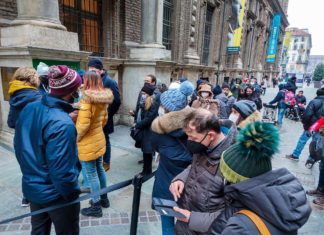 Arrestado un médico italiano que fingía inmunizar a pacientes antivacunas