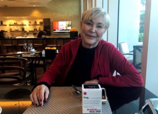 Entre dos «héroes», una mujer lucha por parar las muertes por sobredosis