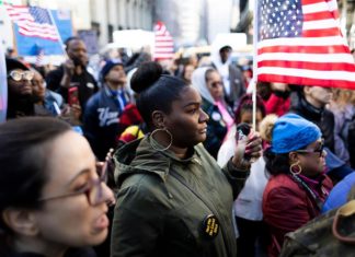 La población en EEUU creció al menor ritmo de su historia por la pandemia